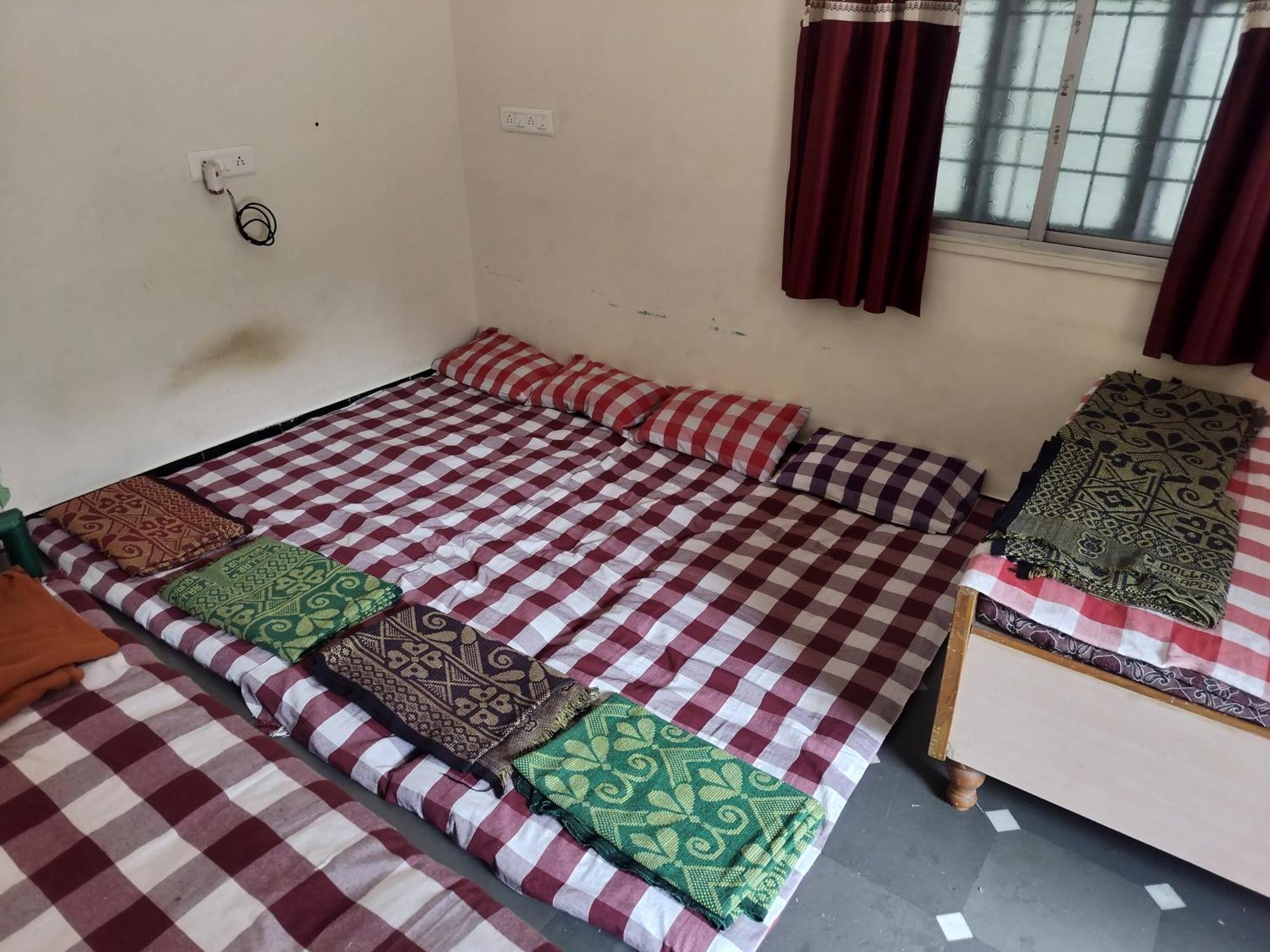 Samarth Sawali Guest House, Vidhyanagar Akkalkot Akalkot Exterior foto